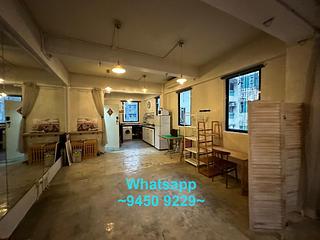 Sai Ying Pun - 147-149, Des Voeux Road West 03