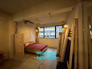 Sai Ying Pun - 147-149, Des Voeux Road West 04