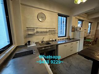 Sai Ying Pun - 147-149, Des Voeux Road West 06