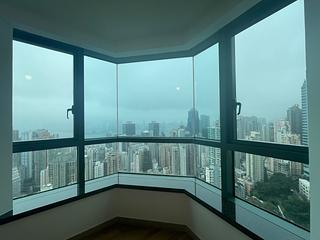 Mid Levels West - 80 Robinson Road 02