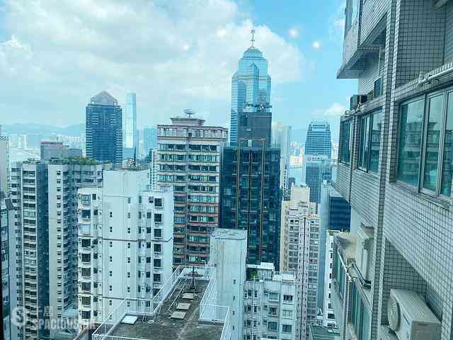 Mid Levels Central - The Rednaxela 01