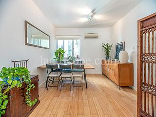 Stubbs Road - Miramar Villa 04