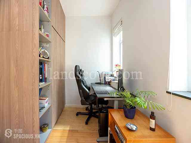 Stubbs Road - Miramar Villa 08
