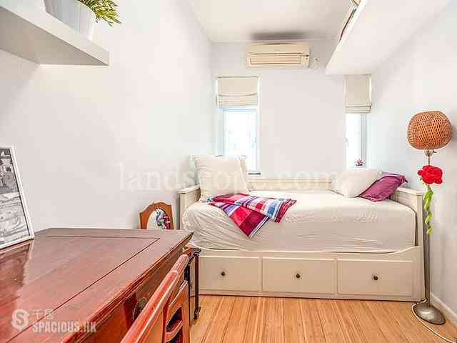 Stubbs Road - Miramar Villa 09