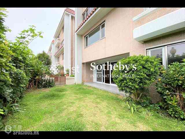 Stanley - Helene Garden 01