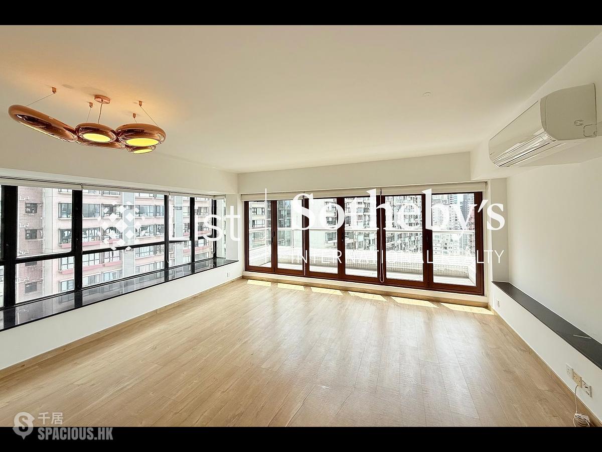 Mid Levels Central - The Grand Panorama 01