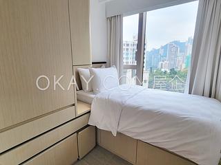 Mid Levels Central - Townplace Soho 09