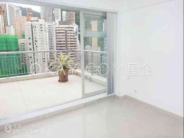 Wan Chai - Hip Sang Building 02