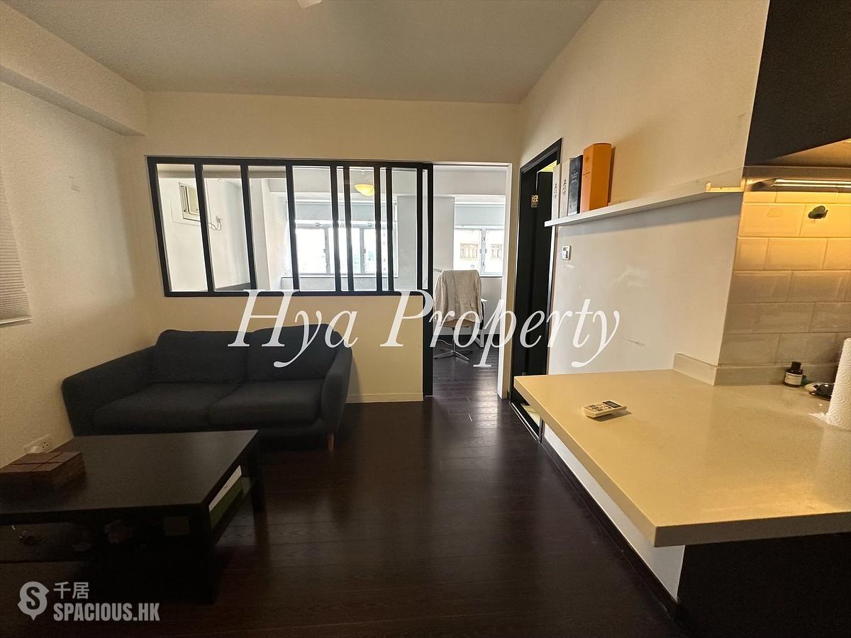 Mid Levels Central - Jadestone Court 01