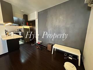 Mid Levels Central - Jadestone Court 02