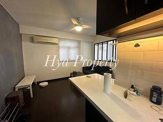 Mid Levels Central - Jadestone Court 03