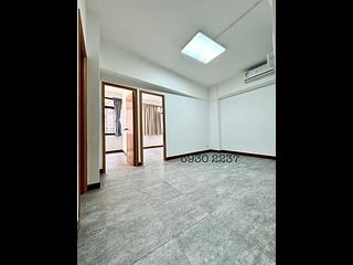 Wan Chai - Kwong Wah Building 04