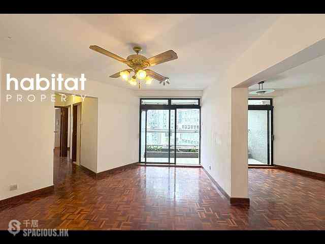 Soho - Albron Court 01