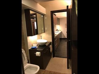 Sheung Wan - 124-126, Wing Lok Street 07