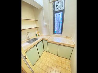 Mid Levels Central - Good View Court 04