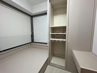 Sai Ying Pun - King's Hill 05