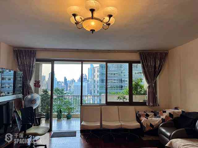 Mid Levels Central - Glory Mansion 01