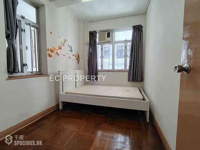Causeway Bay - Lei Wen Court 06