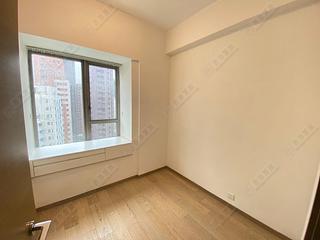 Sai Ying Pun - The Summa Block 1 06