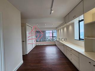 Mid Levels Central - The Grand Panorama 06