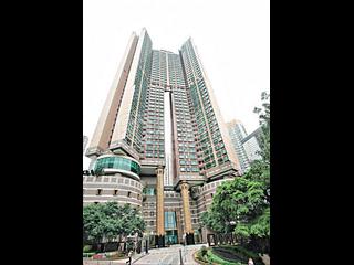 Fortress Hill - Le Sommet Block 1 07