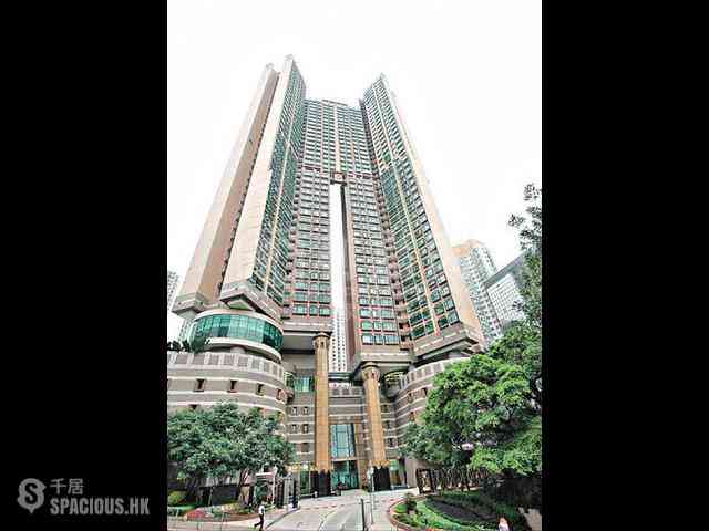 Fortress Hill - Le Sommet Block 1 07