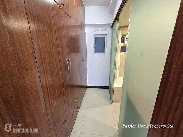 Quarry Bay - Westlands Gardens 06