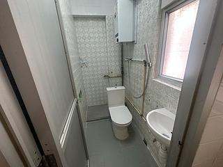Kennedy Town - Luen Wai Apartment 04