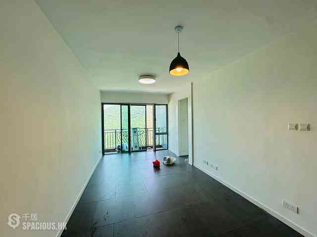 Tung Chung - Caribbean Coast Phase 2 Albany Cove Tower 6 03