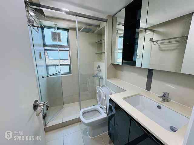 Tung Chung - Caribbean Coast Phase 2 Albany Cove Tower 6 08