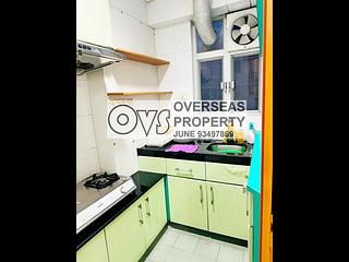 Wan Chai - Tonnochy Towers Block A 08