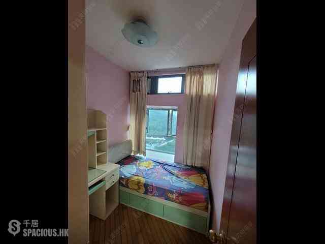 Tung Chung - Tung Chung Crescent Phase 2 Block 5 02