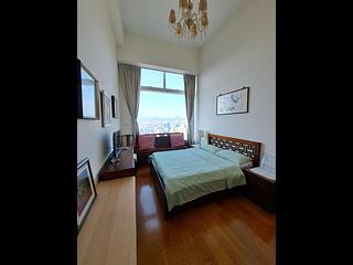Tai Hang - The Legend Block 2 09