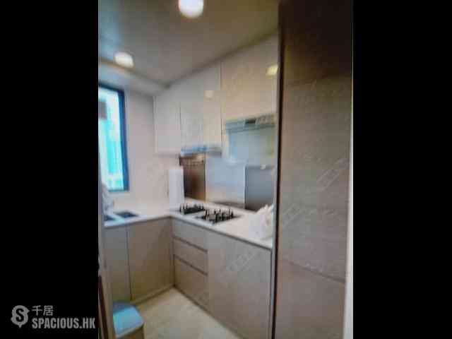 Tseung Kwan O - Alto Residences Block 1 08