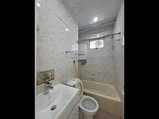 Quarry Bay - King's View Court Block A 04
