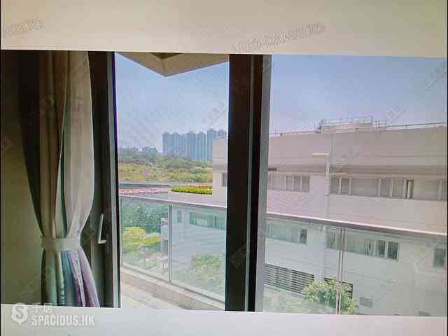Tseung Kwan O - Savannah Block 1 03