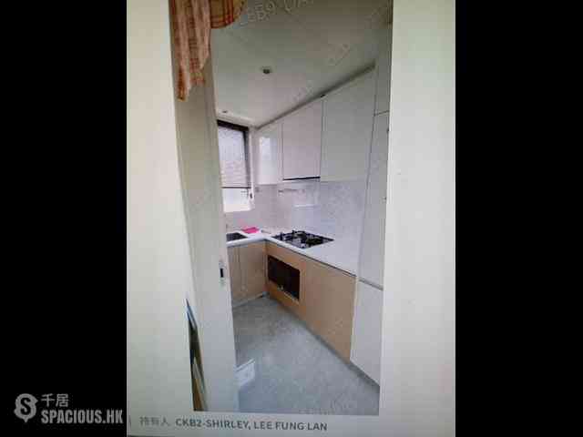 Tseung Kwan O - Savannah Block 1 05