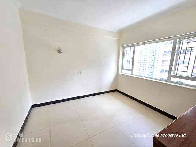Quarry Bay - Westlands Gardens 07