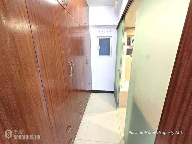 Quarry Bay - Westlands Gardens 08