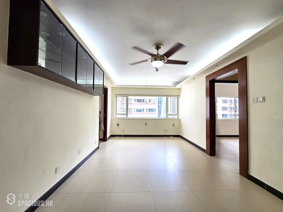 Quarry Bay - Westlands Gardens 01