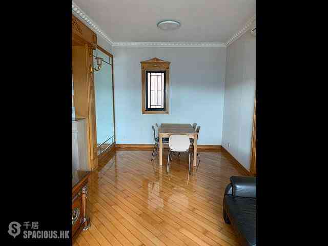 Fortress Hill - Le Sommet Block 1 07