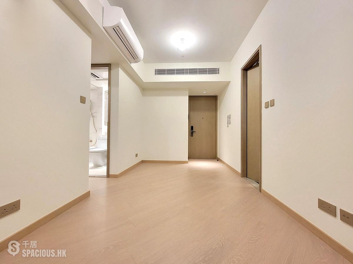 Kowloon Bay - Uptown East 01