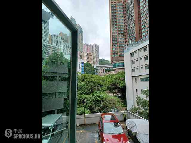 Fortress Hill - Golden Castle Mansion Block B 02