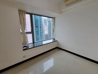 Kennedy Town - The Merton 03