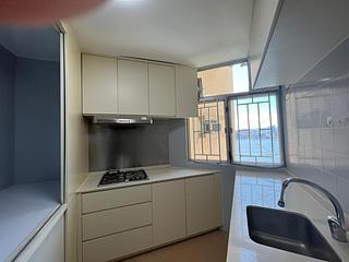Fortress Hill - Harbour Heights Block 1 (Ko Fung Court) 03