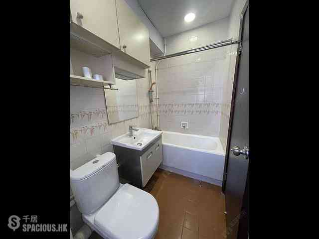Tai Po - Eightland Gardens Block 4 02