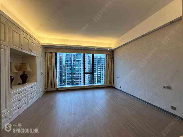 Pak Shek Kok - Providence Bay Phase 3 The Graces Tower 10 04