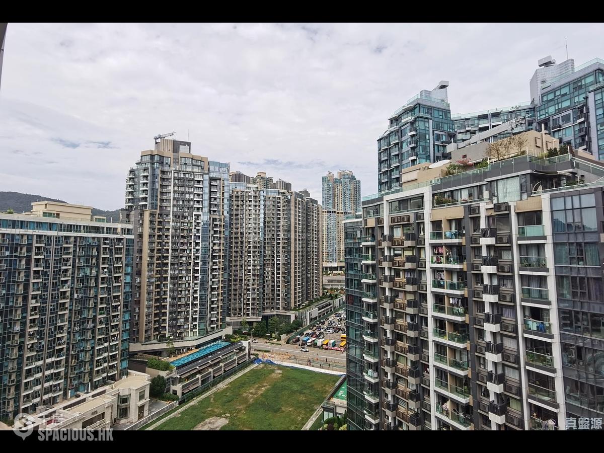 Tseung Kwan O - The Wings Ocean Wings Block 5 01