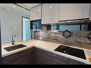 Tseung Kwan O - The Wings Ocean Wings Block 5 04