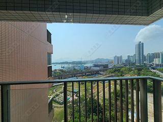 大角咀 - 君滙港6座 02